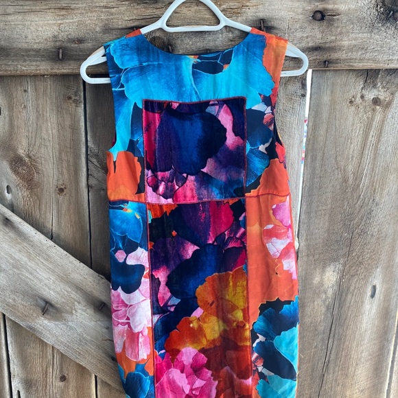 Leifsdottir silk dress - Picture 2 of 4